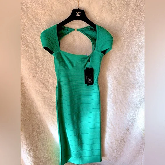herve leger green dress THE AMAL GOWN back zip. Herv Lger Aurora Gown |